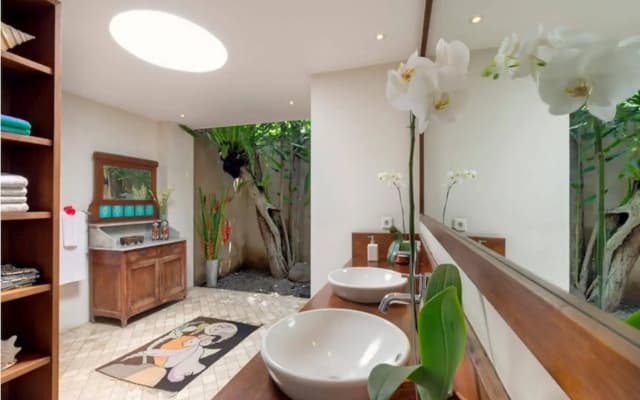 Villa Lumut - photo 2