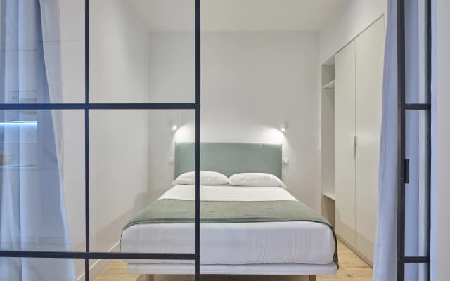 Paseo Suites Hotel - photo 2