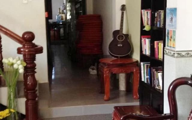 A74 Guesthouse - photo 2