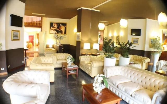 Hotel Certosa - photo 4