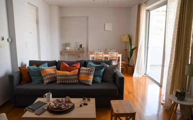 Ageliki's Athens Centre 2BDRM & Parking - photo 4