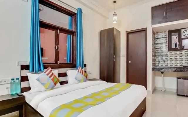 Delightful Studio Chhatarpur by OYO Rooms - photo 2