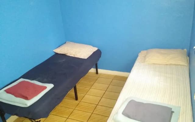 Sin City Hostel Las Vegas - photo 4