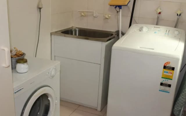 Ringwood Bardia Apartment - photo 3