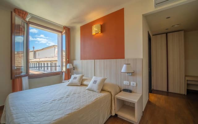 Hotel della Signoria - photo 3