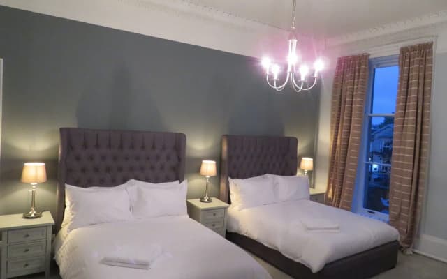 Duthus Lodge - photo 5