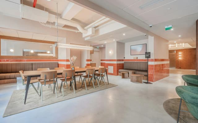 Yuna Montmartre - ApartHotel - photo 2