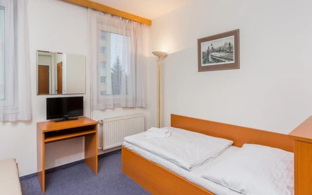 Hotel Astra - photo 4
