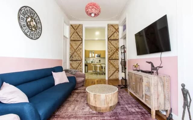 Beautiful 2BR high ceiling/50m from TimeOut market - photo 3