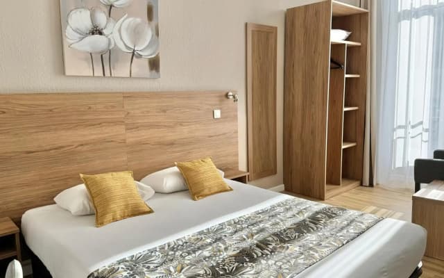 Hôtel Helvétique - photo 4