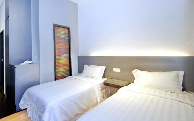 My Dream Hotel - photo 3
