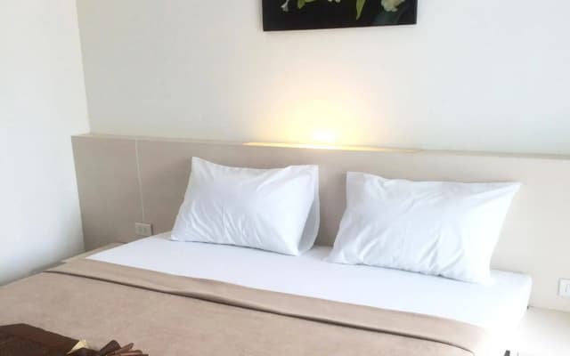 Phuthara Hostel - photo 4