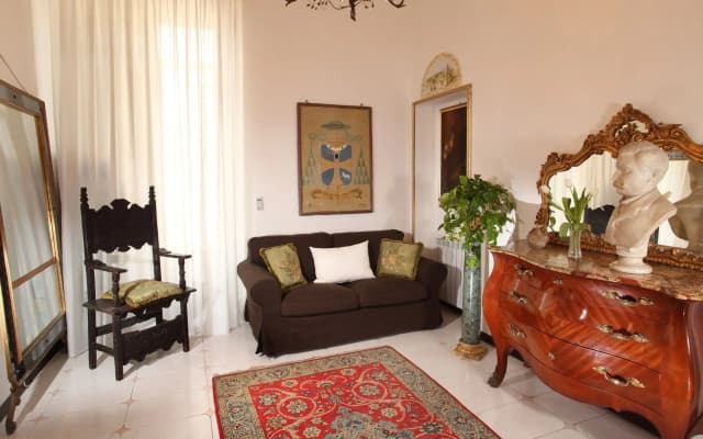 Roma Central Guest House - photo 2
