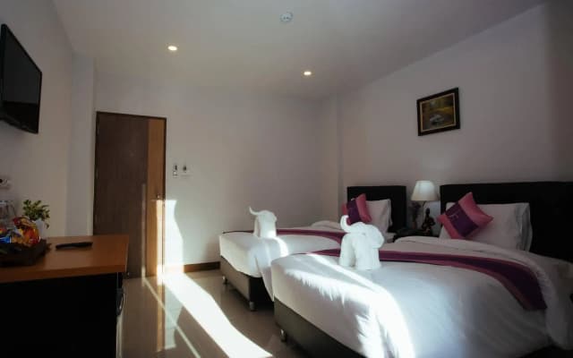 Noble Tarntong Boutique Hotel - photo 4