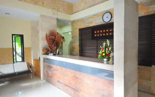 Sandat Hotel Legian - photo 2