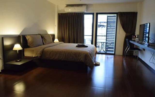 Hideaway Guest House And Bar - photo 3