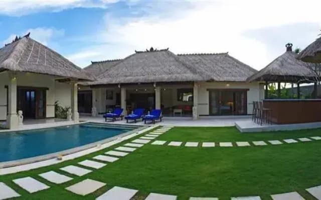 Villa Sham - photo 2