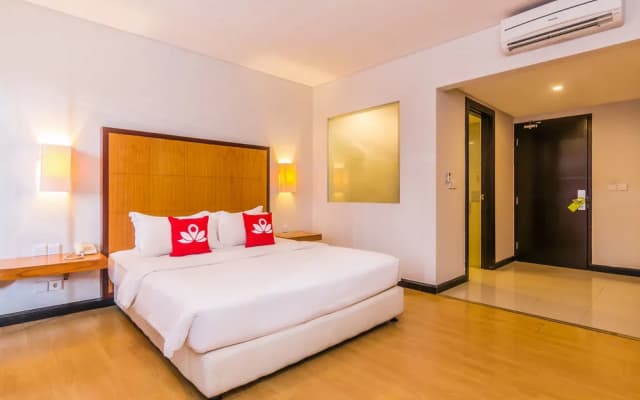 ZenRooms Kuta Poppies Lane - photo 4