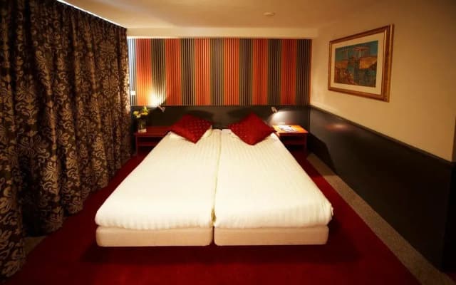 Hotel Blyss - photo 4