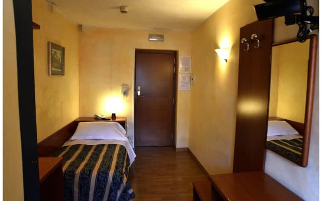 Hotel Julia - photo 3