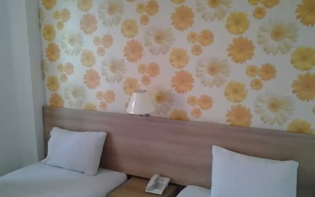Bunga Bunga - photo 4