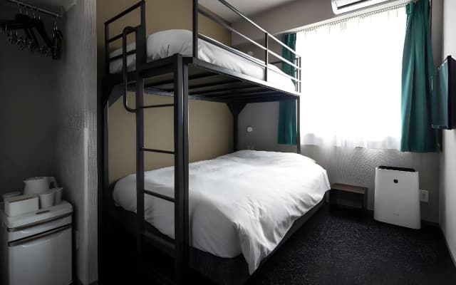 Imano Osaka Shinsaibashi Hostel - photo 5