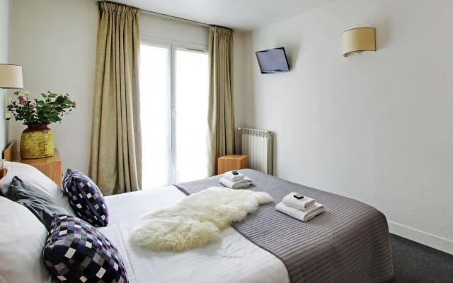 Les Lilas Serviced Apartments - photo 5