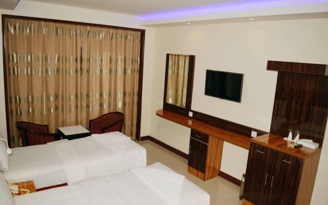 Zagy Hotel - photo 4