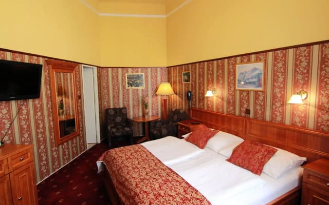 Old Prague Hotel - photo 4