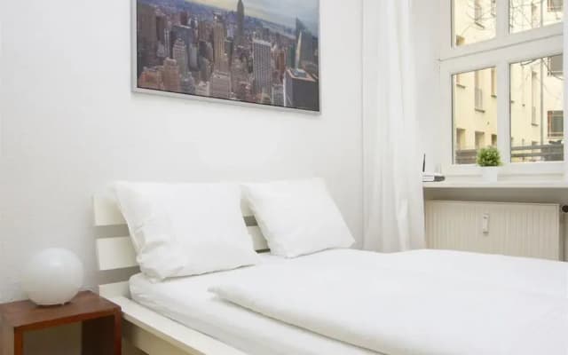 Apartments In Friedrichshain - photo 4