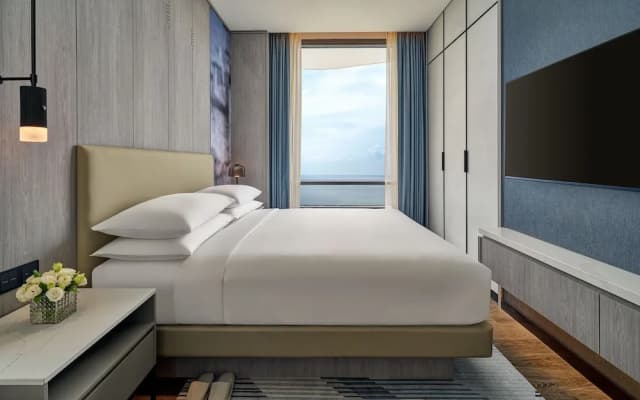 Marriott Executive Apartments, Penang - photo 4