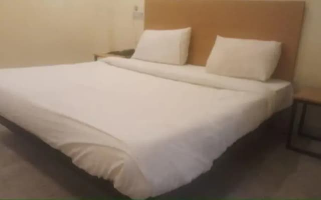 ADB Rooms Days Inn - photo 3