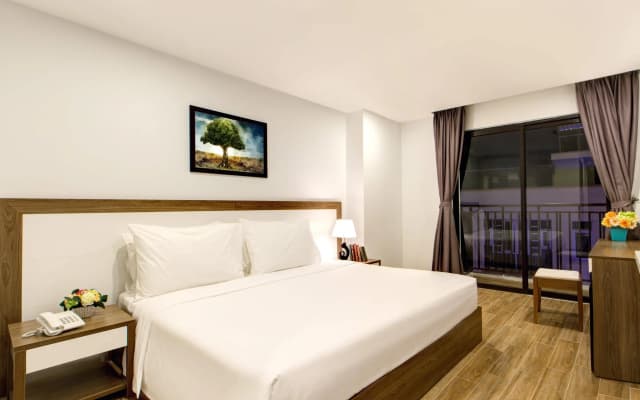 The Sol Hotel - photo 3