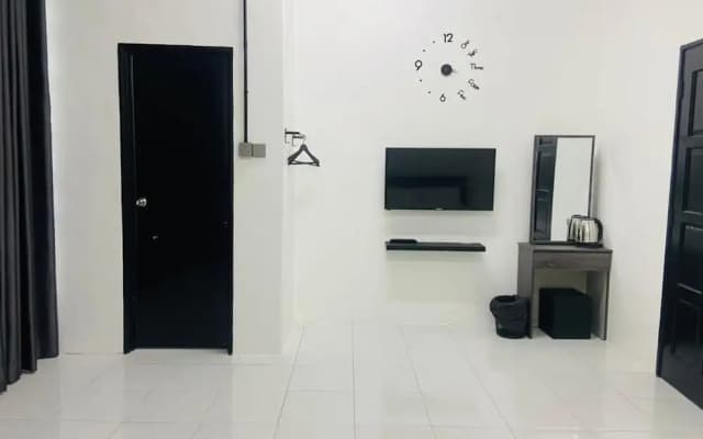 JK Roomstay - photo 4