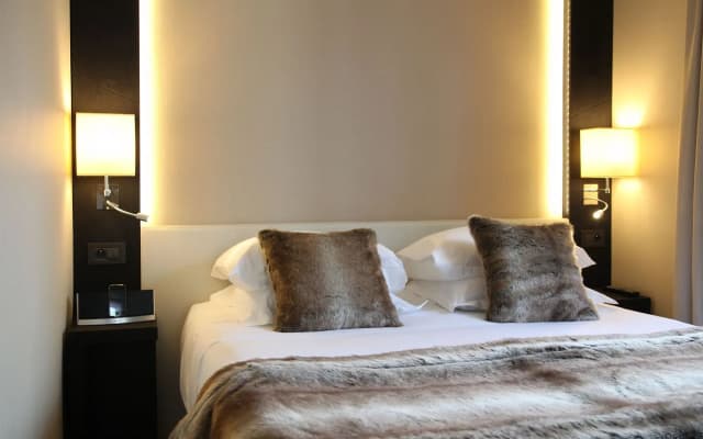 Hotel Elysées Paris - photo 4