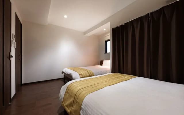 A&M House Enmachi Station - photo 3