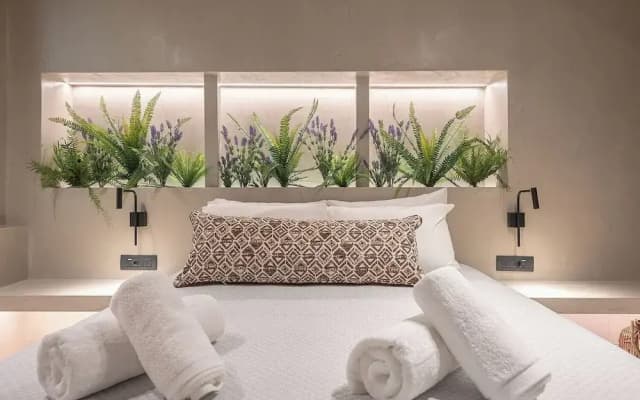Apollonos 28 Luxury Suites - photo 4