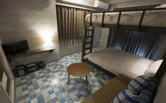e-hostel Shinsaibashi - photo 2