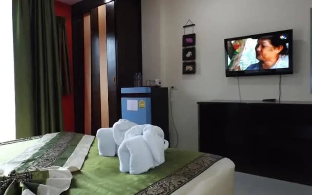 Sutin Guesthouse - photo 5