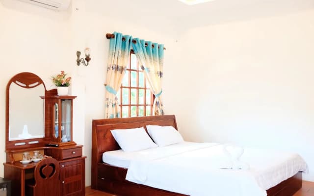The Palm Tree Guest House - photo 2