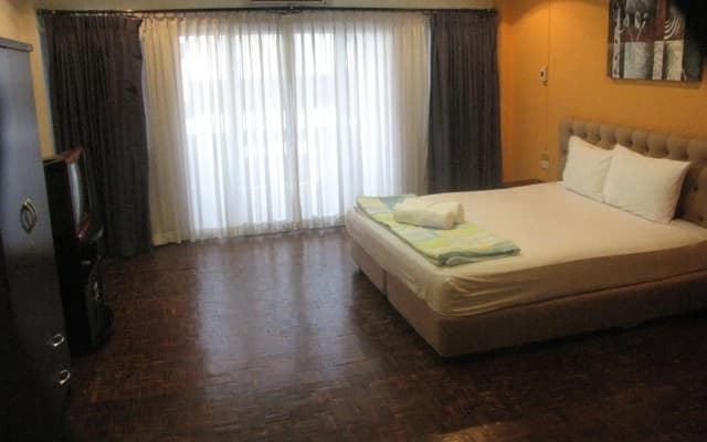 Say Cheese Guesthouse - photo 2
