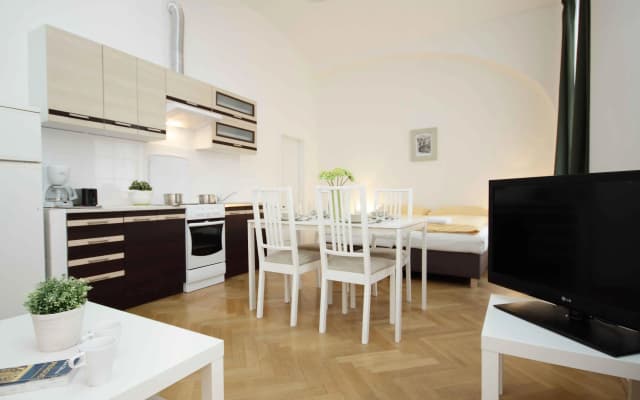 Old Town Apartments - photo 3