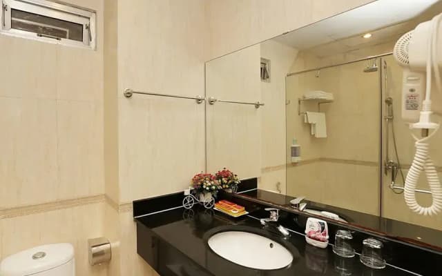 Sunrise Hotel Hanoi - photo 5