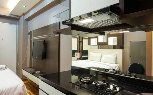 Comfortable Studio @ Green Bay Pluit Apartment - photo 3