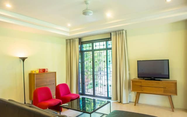 Villa Miracle - photo 2