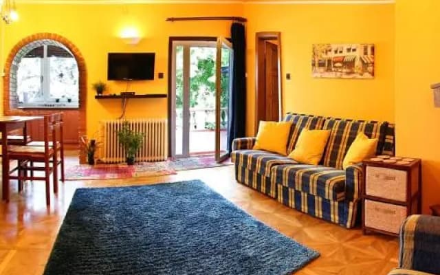 BudaHome Apartments - photo 3