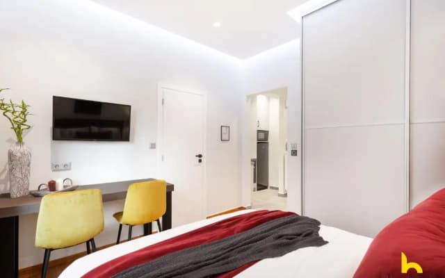Dream Studio in Plaka near Syntagma & Acropolis! - photo 5