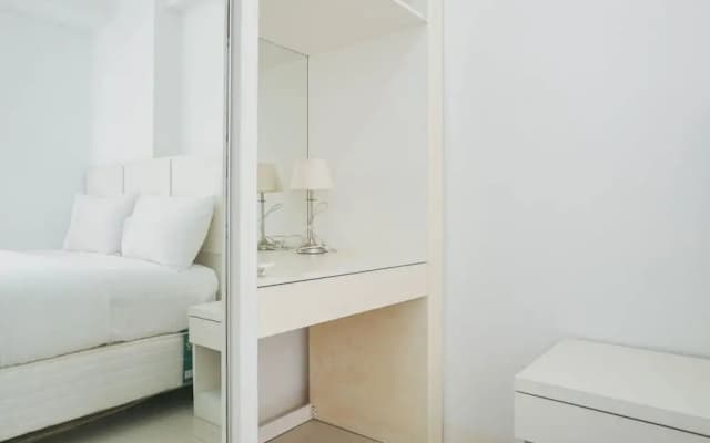Elegant 2BR at Bassura City Apartment - photo 4