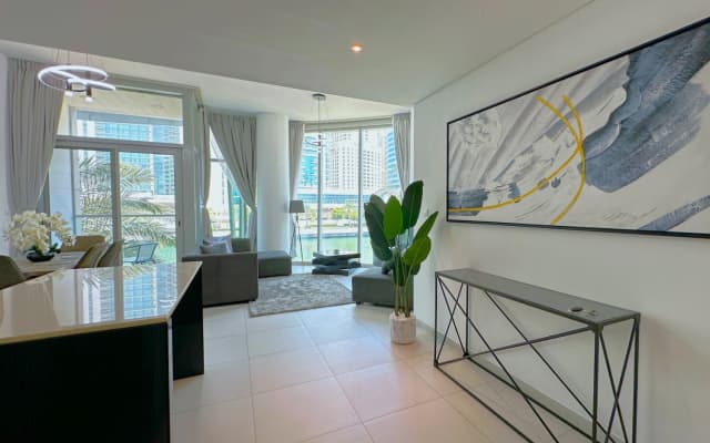 Wider View - Panoramic Tower Flat - photo 3