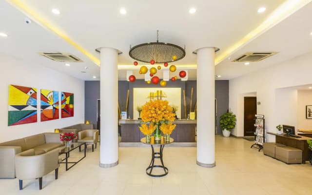Hong Ha Hotel - photo 2